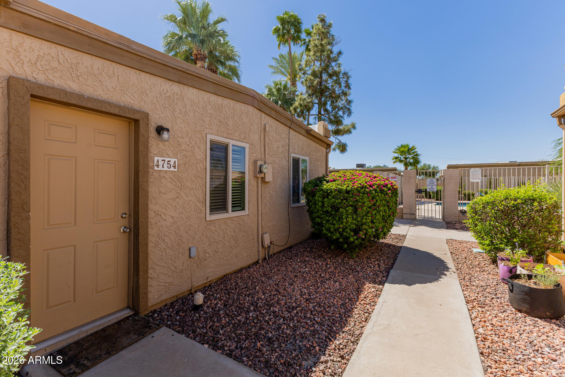 4754 North 14th Street Phoenix, AZ 85014 - Photo 2 of 26 02-14th