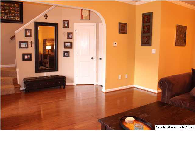 4319 Ridgemont Circle Birmingham, AL 35244 - Photo 2 of 32