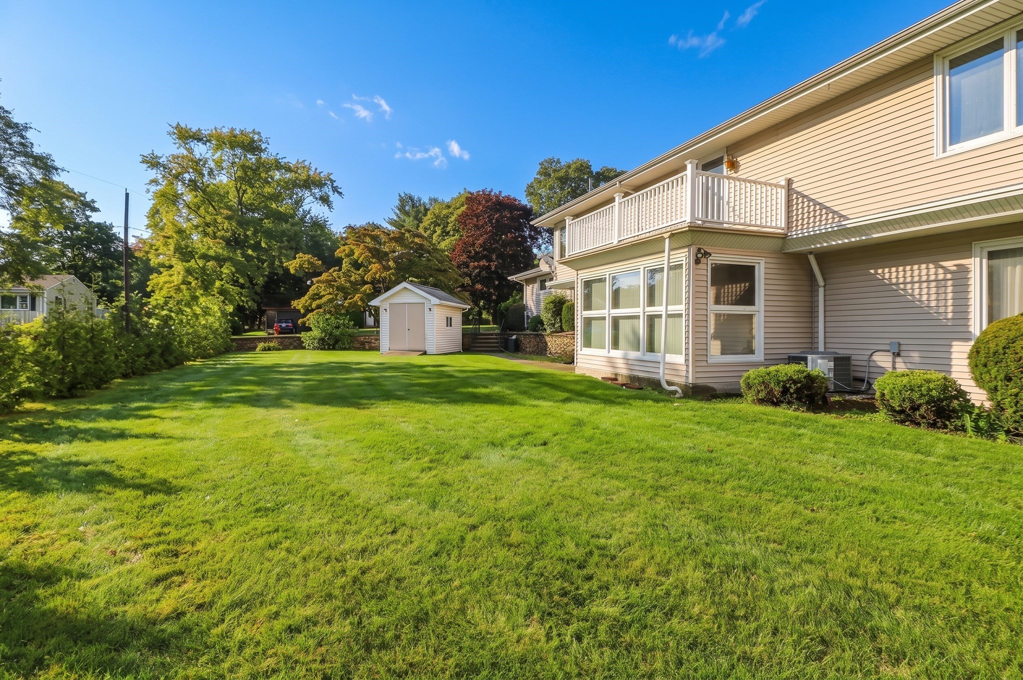131 Valley Road Somerset, MA 02726 - Photo 6 of 42 Gallery Image 6