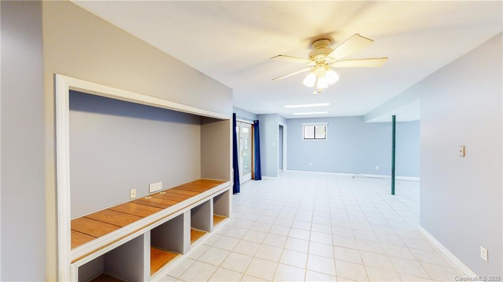 283 Liberty Road Candler, NC 28715 - Photo 23 of 35 Gallery Image 23