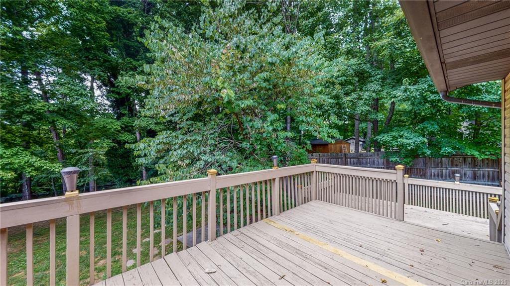 283 Liberty Road Candler, NC 28715 - Photo 25 of 35 Gallery Image 25