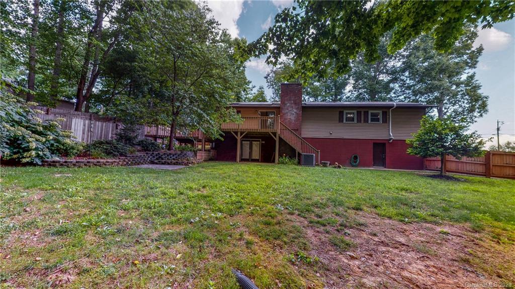283 Liberty Road Candler, NC 28715 - Photo 27 of 35 Gallery Image 27
