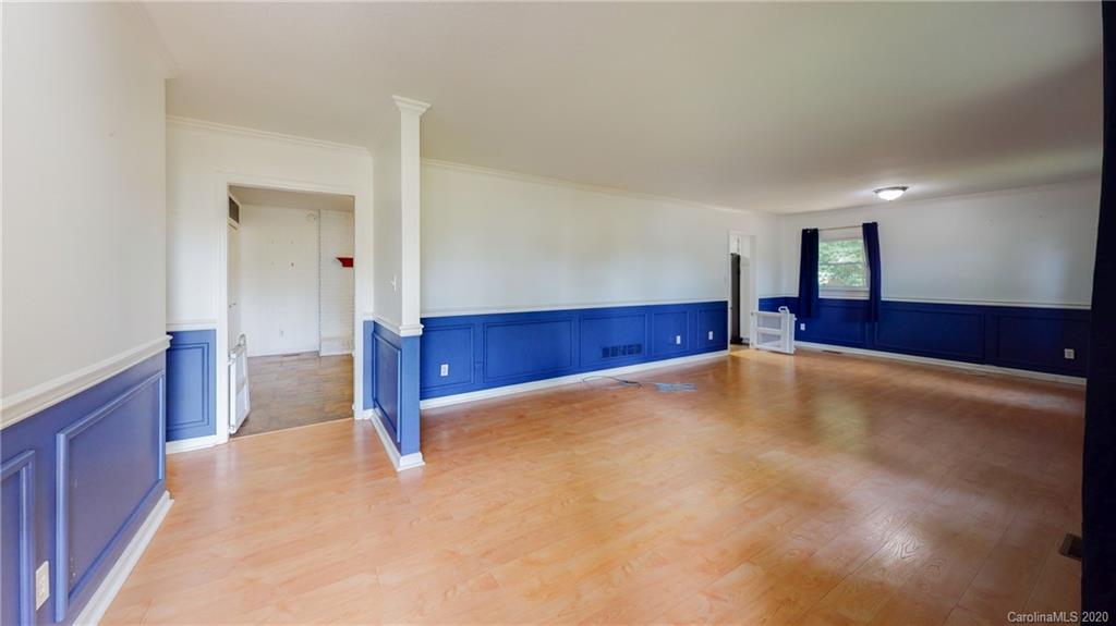 283 Liberty Road Candler, NC 28715 - Photo 5 of 35 Gallery Image 5