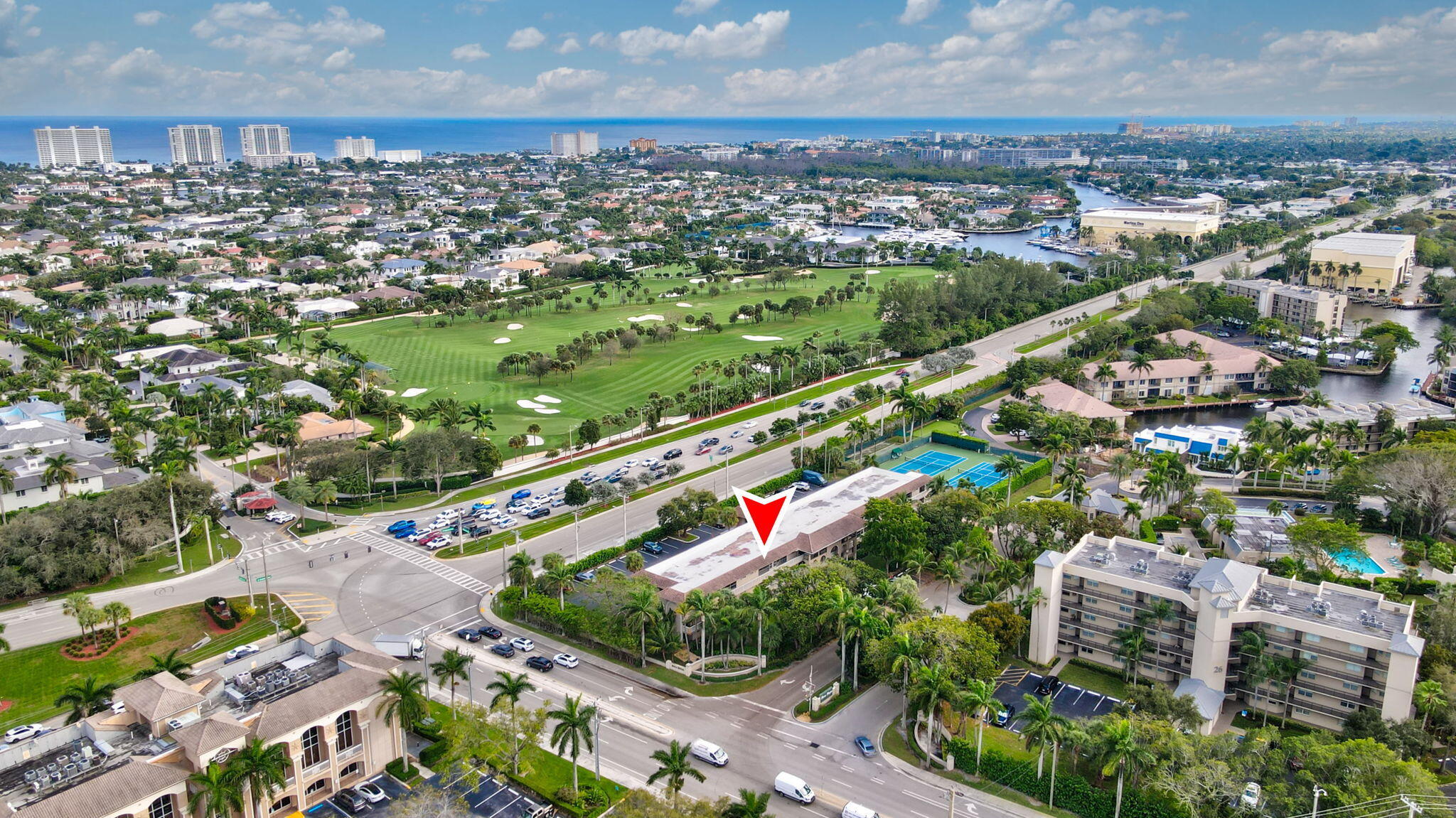 100 Royal Palm Way, Unit 303 Boca Raton, FL 33432 - Photo 25 of 35 an aerial view of multiple house