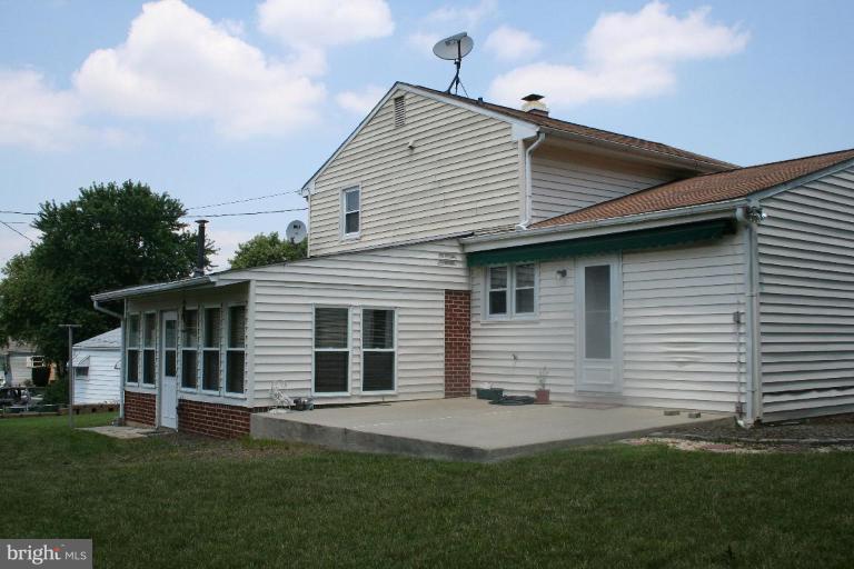 512 Madingley Road Linthicum Heights, MD 21090 - Photo 15 of 17 Exterior (Rear)