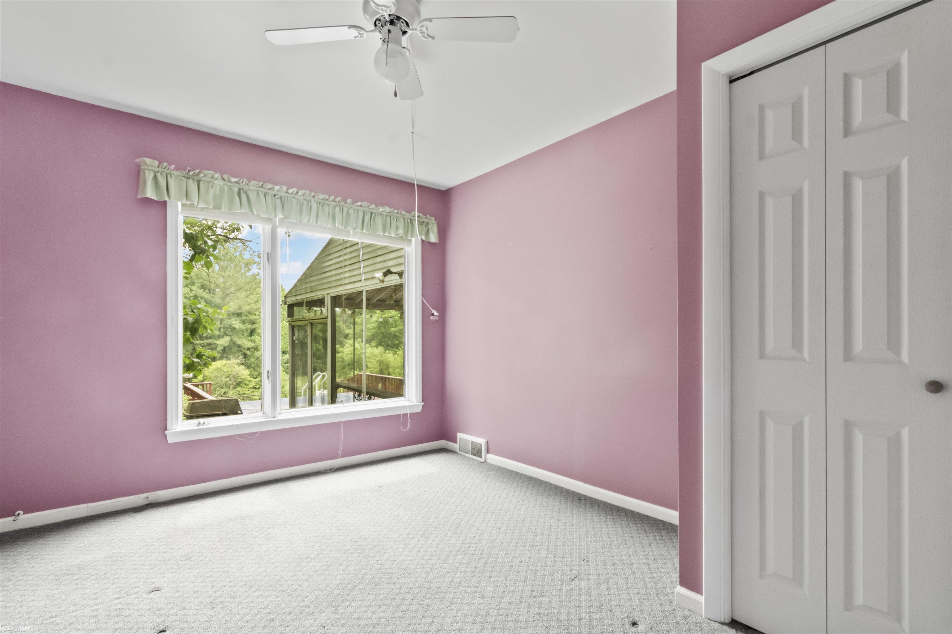 4033 North River Road Fort Gratiot, MI 48059 - Photo 22 of 40 50146249-0c64048d-c9d2-45e6-bfa8-8379bae60a6e.JPG