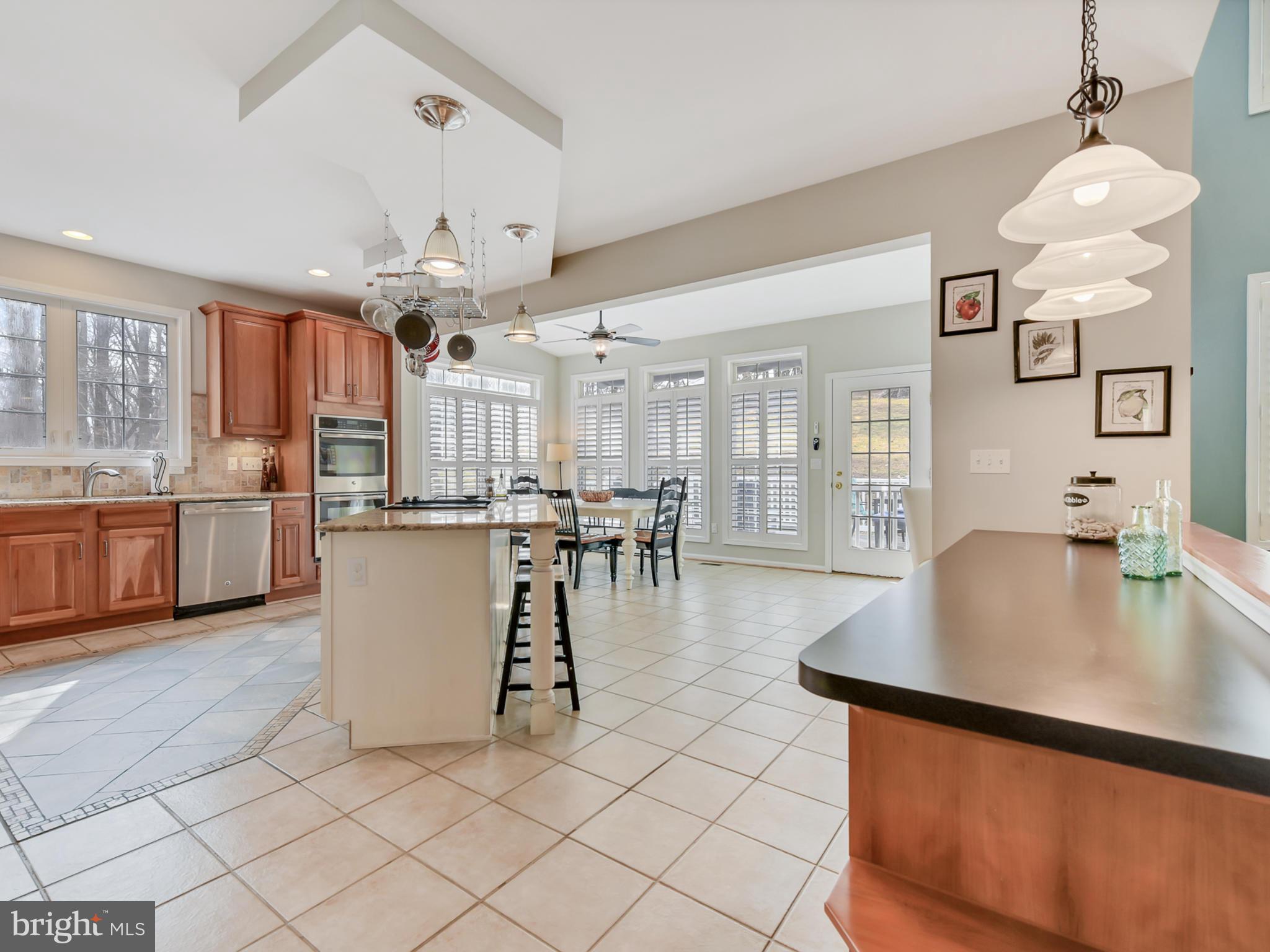 1834 Long Corner Road Mount Airy, MD 21771 - Photo 8 of 44 Large open kitchen with ample counter top space!