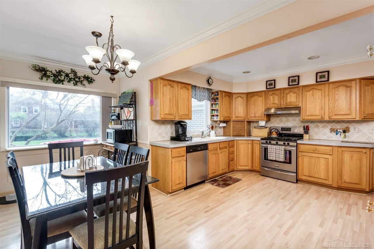 757 Trombley Road Grosse Pointe Park, MI 48230 - Photo 10 of 30