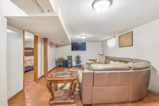 $249,900 | 6337 Indiana Avenue North, Brooklyn Center, MN 55429