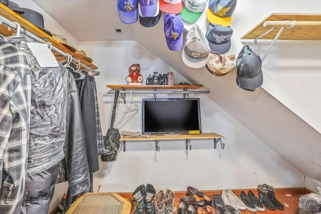 $249,900 | 6337 Indiana Avenue North, Brooklyn Center, MN 55429