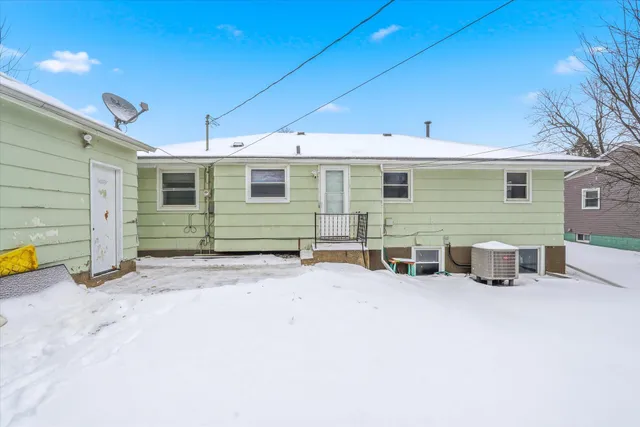 $249,900 | 6337 Indiana Avenue North, Brooklyn Center, MN 55429