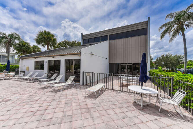 1605 Highway 1, Unit SL 6G Jupiter, FL 33477 - Photo 38 of 43 1605 US1 SL6G Jupiter FL 33477-small-038