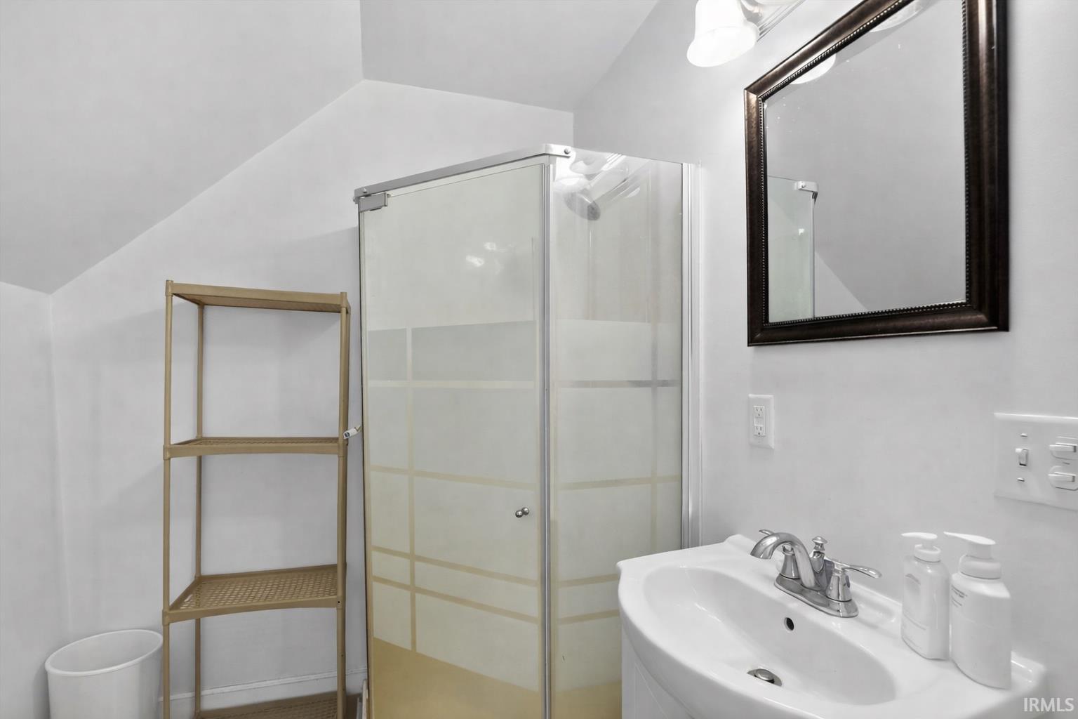 602 East 2nd Street Reynolds, IN 47980 - Photo 10 of 16