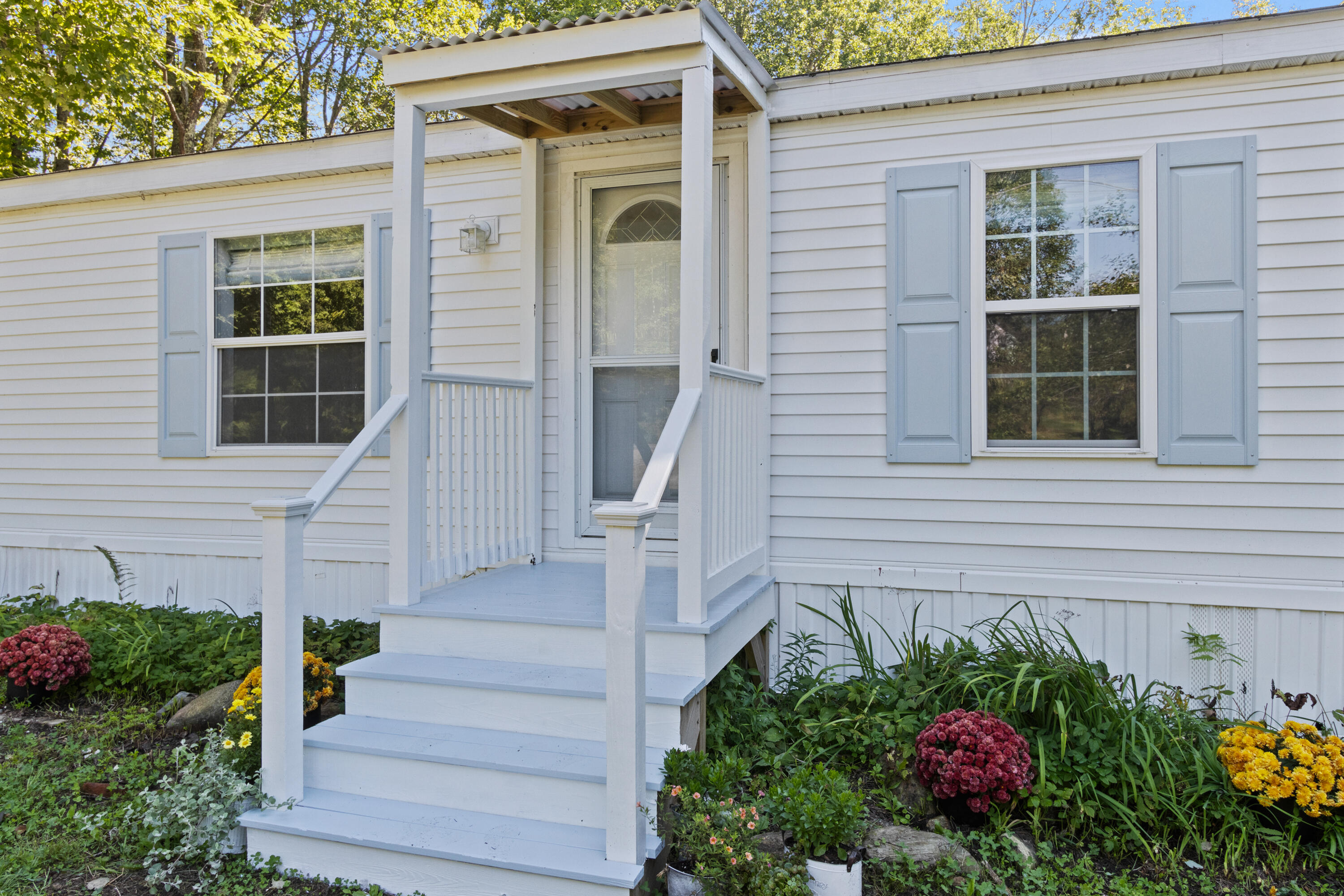 1291 Union Road Waldoboro, ME 04572 - Photo 4 of 37 20250901EC-71007