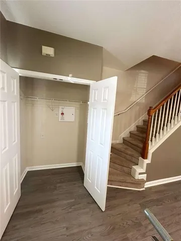 $2,350 | 1008 Prestwyck Court, Alpharetta, GA 30004