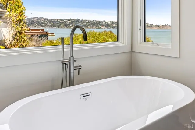 $4,895,000 | 4 Bulkley Avenue, Sausalito, CA 94965