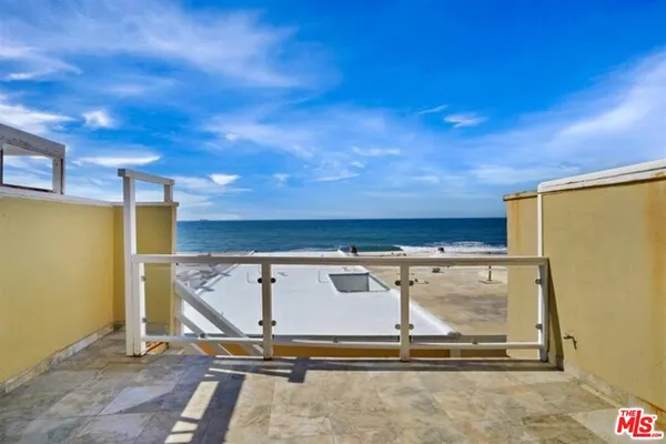 $6,995 | 11770 Pacific Coast Highway, Unit D, Malibu, CA 90265