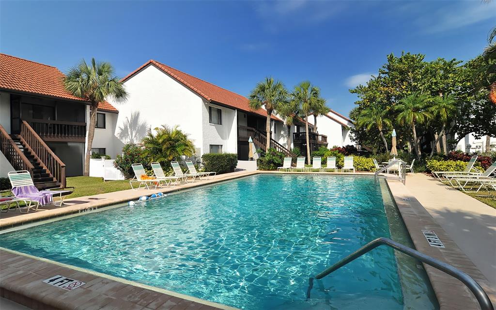 1646 Stickney Point Road, Unit 101 Sarasota, FL 34231 - Photo 55 of 86
