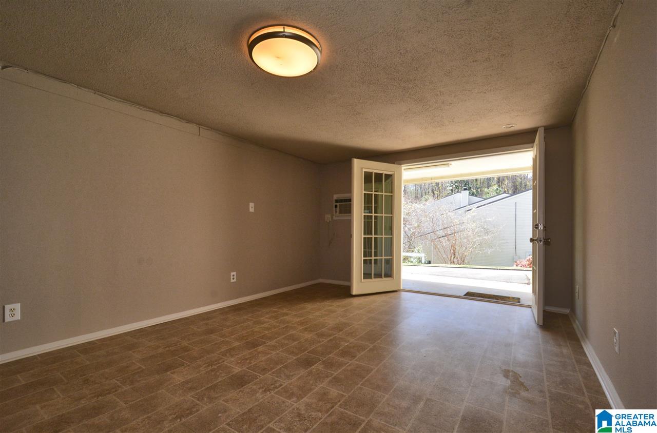 601 Running Brook Road, Unit 601 Hoover, AL 35226 - Photo 28 of 37