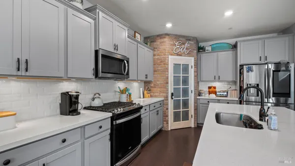 $669,990 | 2382 Sheldon Drive, Fairfield, CA 94533