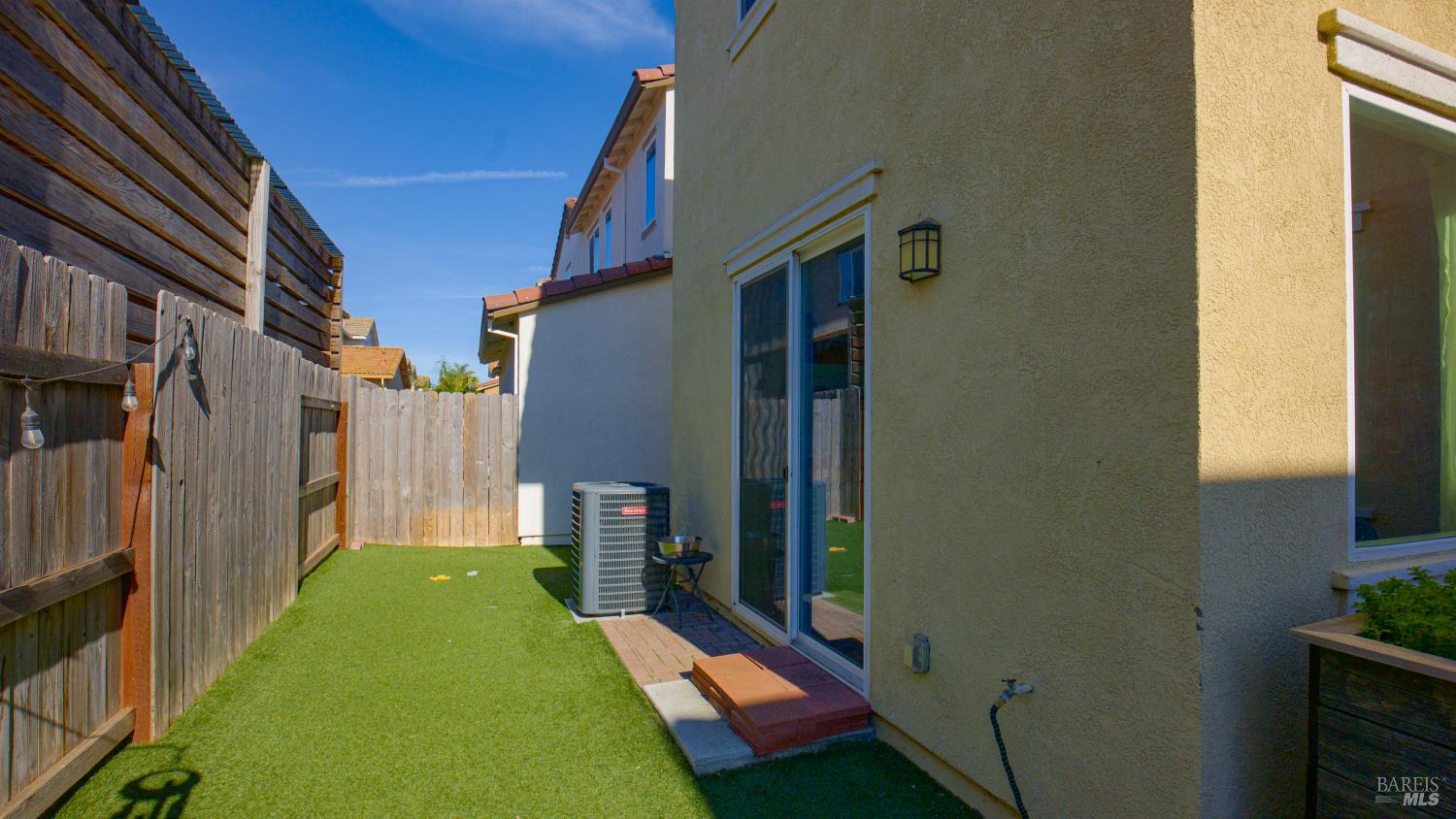 2382 Sheldon Drive Fairfield, CA 94533 - Photo 41 of 63 a backyard of a house with seating space