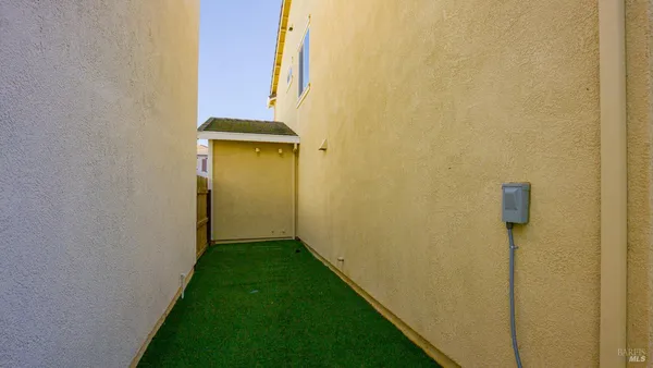 $669,990 | 2382 Sheldon Drive, Fairfield, CA 94533