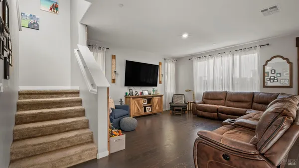 $669,990 | 2382 Sheldon Drive, Fairfield, CA 94533