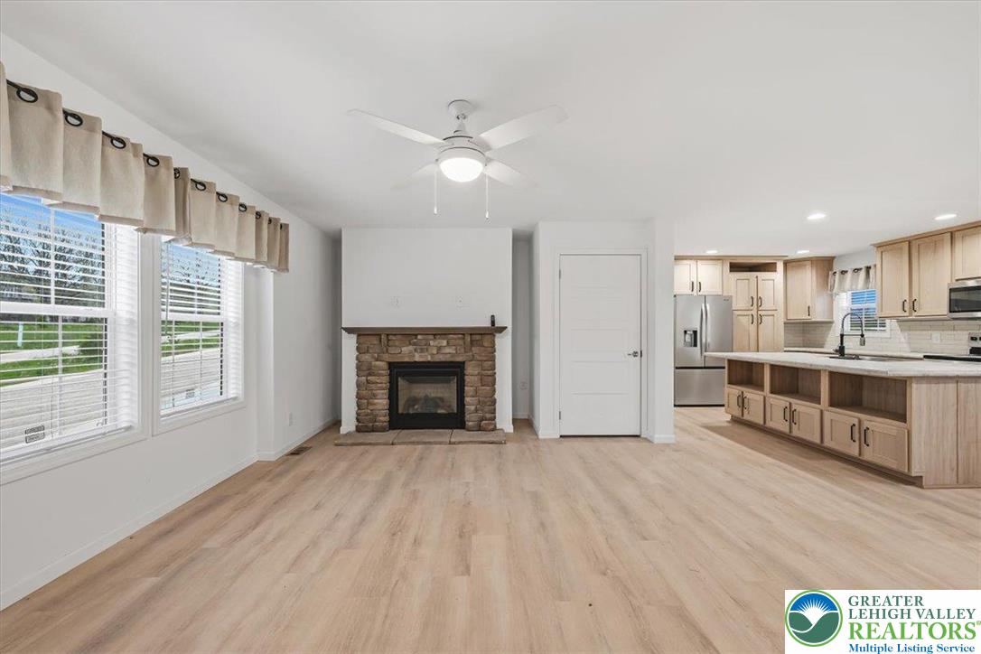 3987 Hastings Road Walnutport, PA 18088 - Photo 7 of 40 Gallery Image 7