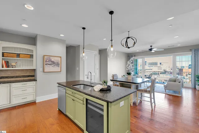 $965,000 | 121 Rhett Street, Unit 503, Greenville, SC 29601