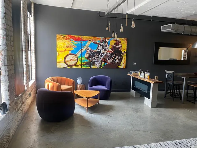 $215,000 | 1122 Jackson Street, Unit 303, Dallas, TX 75202