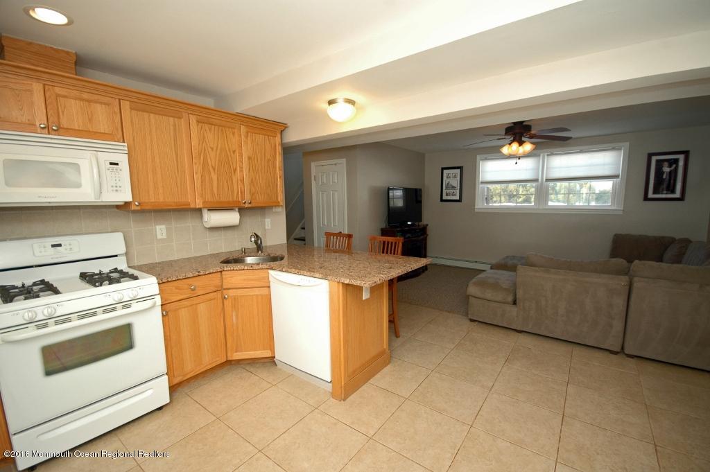61 Yellow Meetinghouse Road Cream Ridge, NJ 08514 - Photo 26 of 31 DSC_0128 (1024x681)