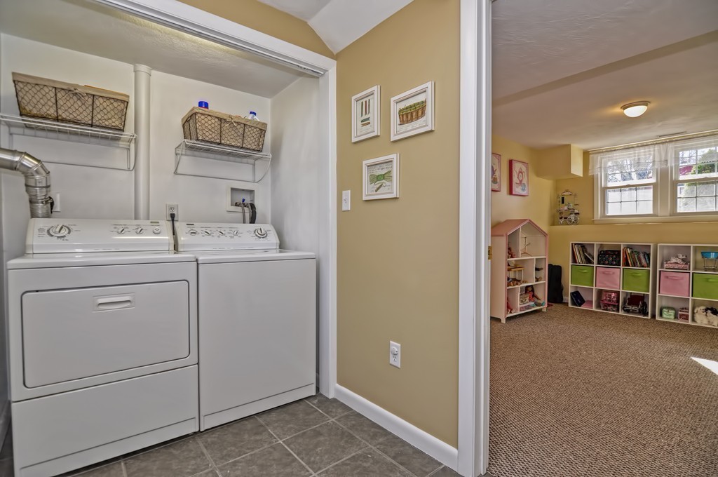 72 Pinecrest Road Holliston, MA 01746 - Photo 28 of 30 Gallery Image 28