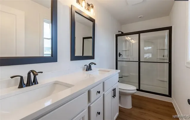 $539,900 | 5916 Collins Drive, Lockport Town, NY 14094