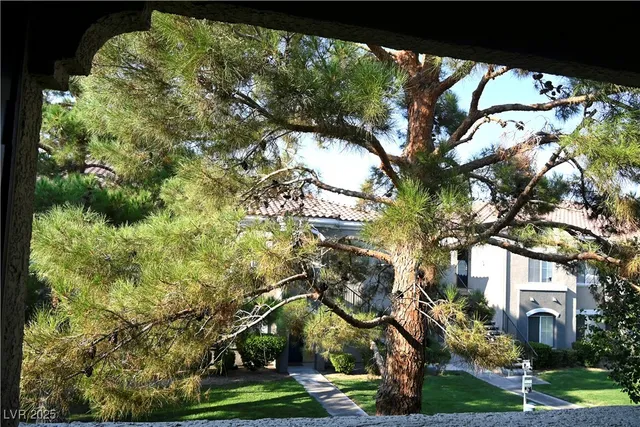 $1,495 | 10245 South Maryland Parkway, Unit 234, Las Vegas, NV 89183