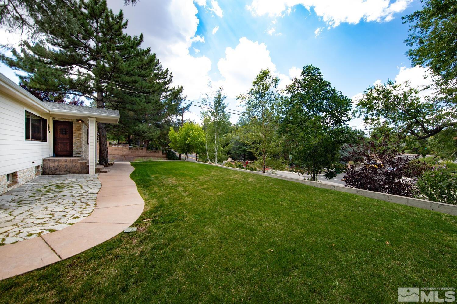 1360 Skyline Boulevard Reno, NV 89509 - Photo 27 of 40 Photo 27