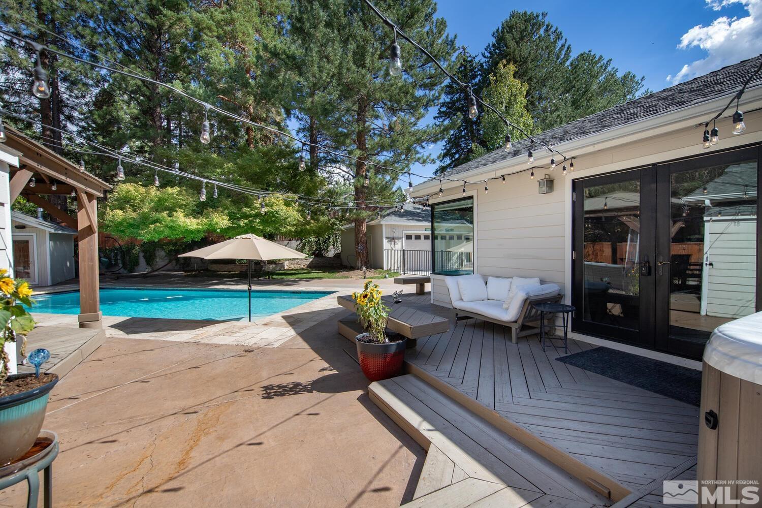 1360 Skyline Boulevard Reno, NV 89509 - Photo 33 of 40 Photo 33