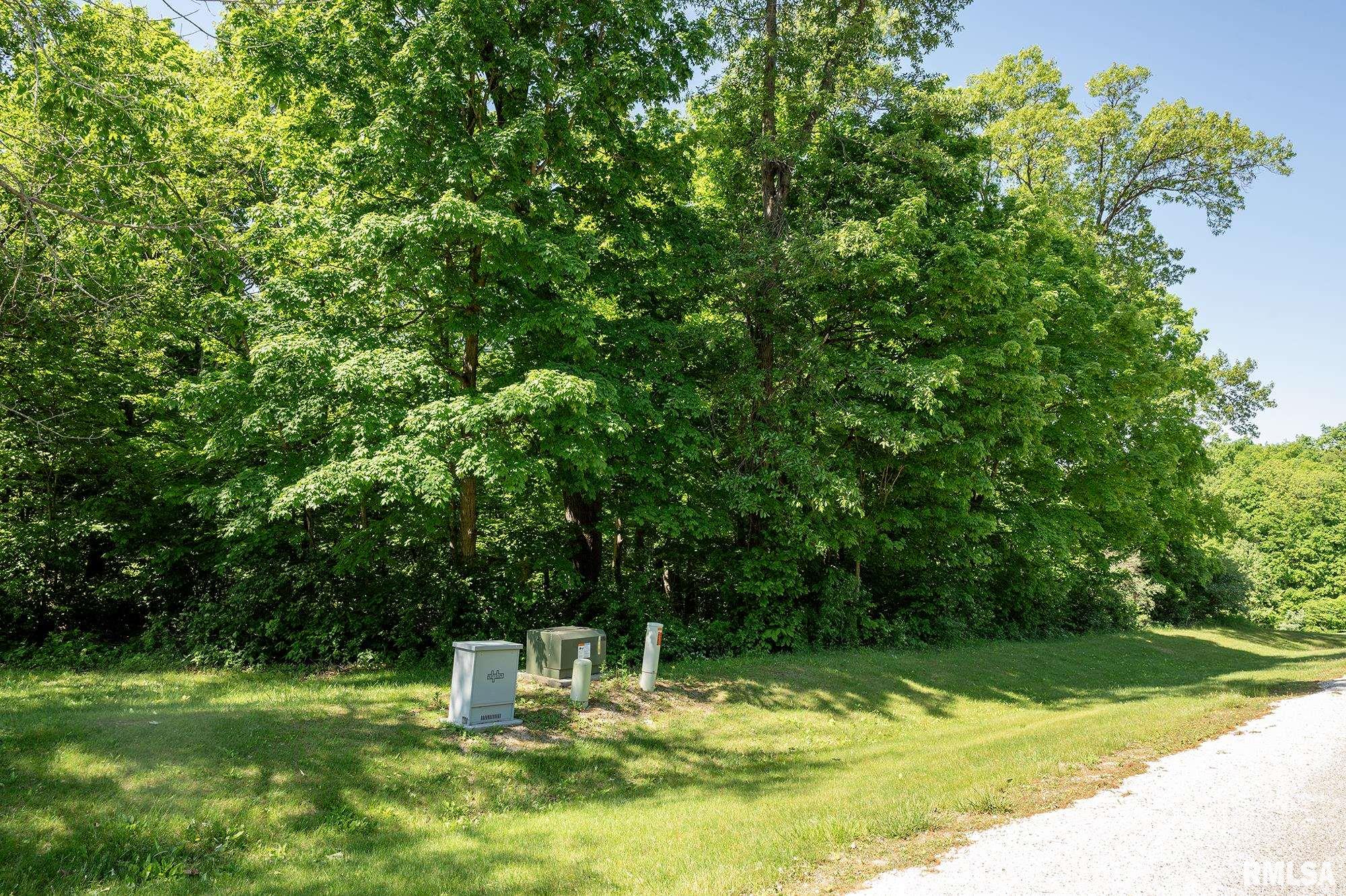 8214 South Hidden Point Road Glasford, IL 61533 - Photo 2 of 4
