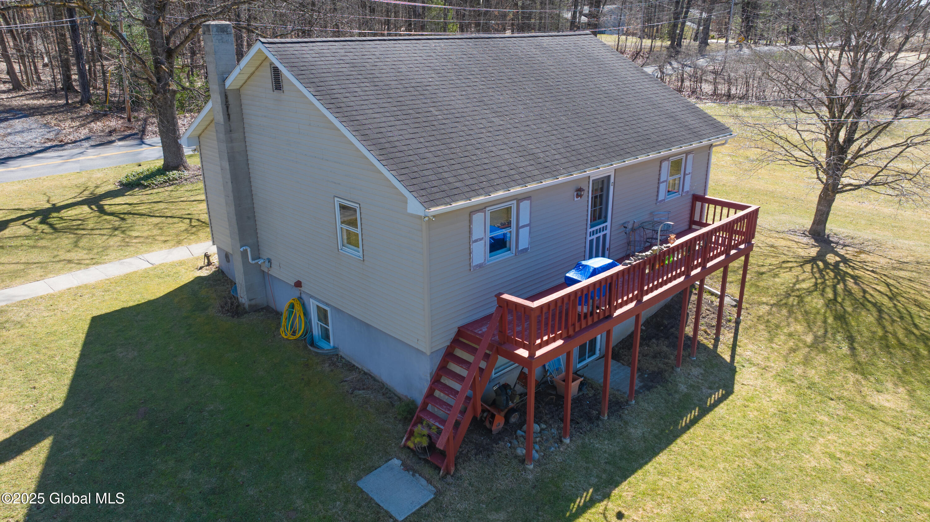 47 Ruggles Road Saratoga Springs, NY 12866 - Photo 13 of 62 DJI_20250321130618_0254_D