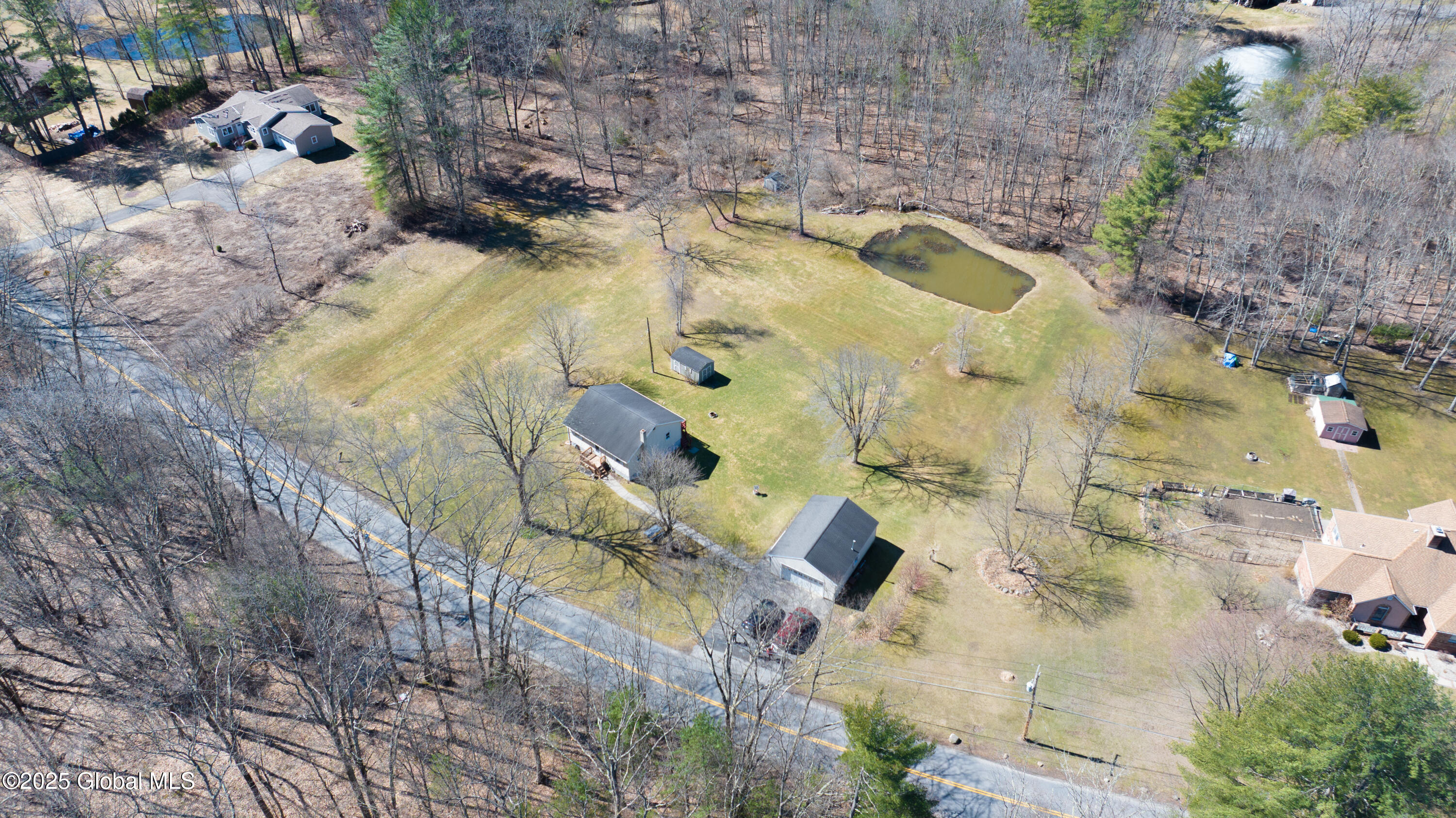 47 Ruggles Road Saratoga Springs, NY 12866 - Photo 7 of 62 DJI_20250321130448_0250_D