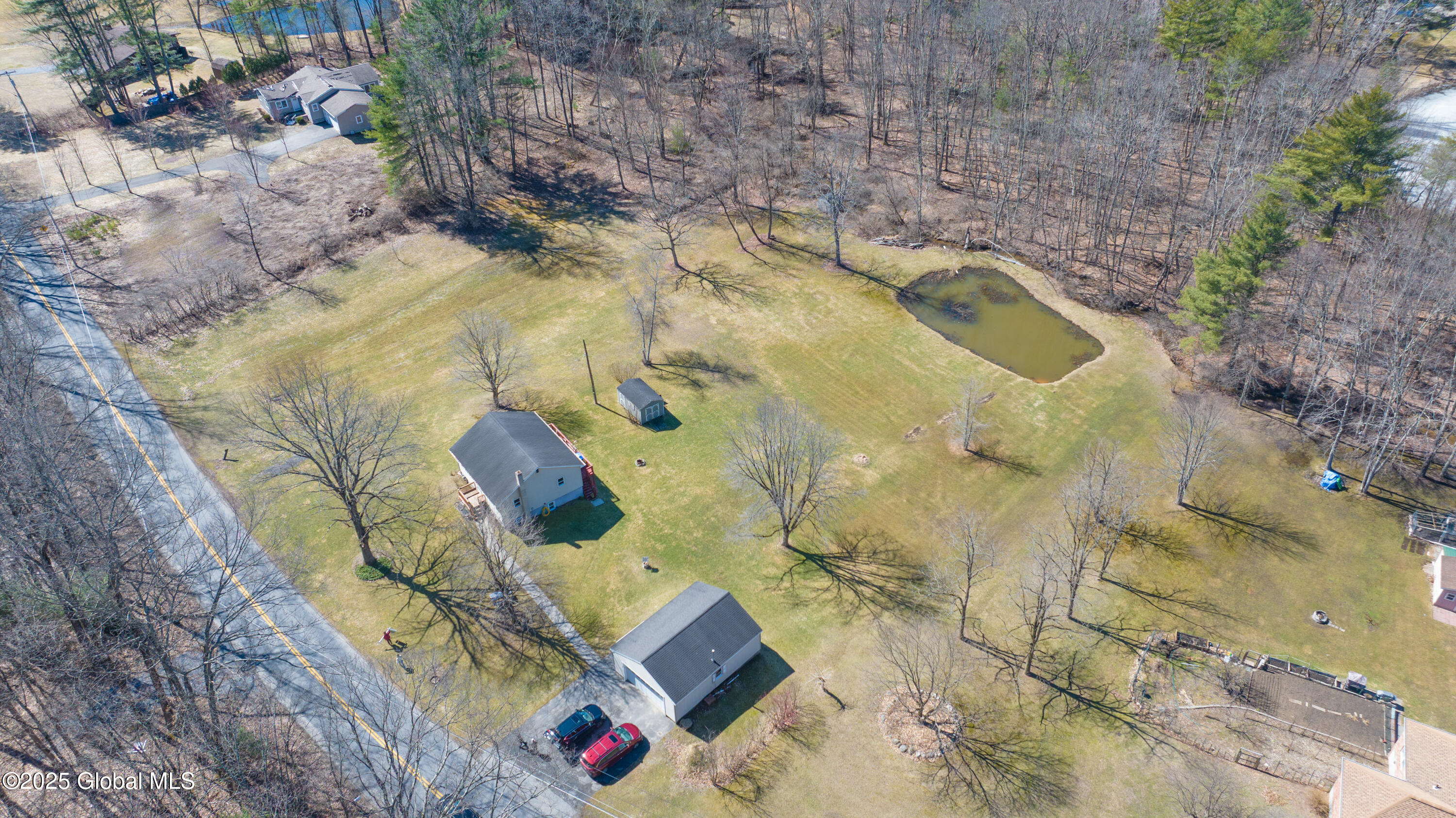 47 Ruggles Road Saratoga Springs, NY 12866 - Photo 10 of 62 DJI_20250321130527_0253_D