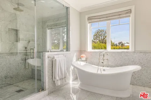 $7,250,000 | 981 Amherst Avenue, Los Angeles, CA 90049