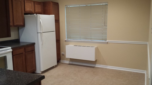 2207 West Nichols Road, Unit 25A Arlington Heights, IL 60004 - Photo 4 of 21