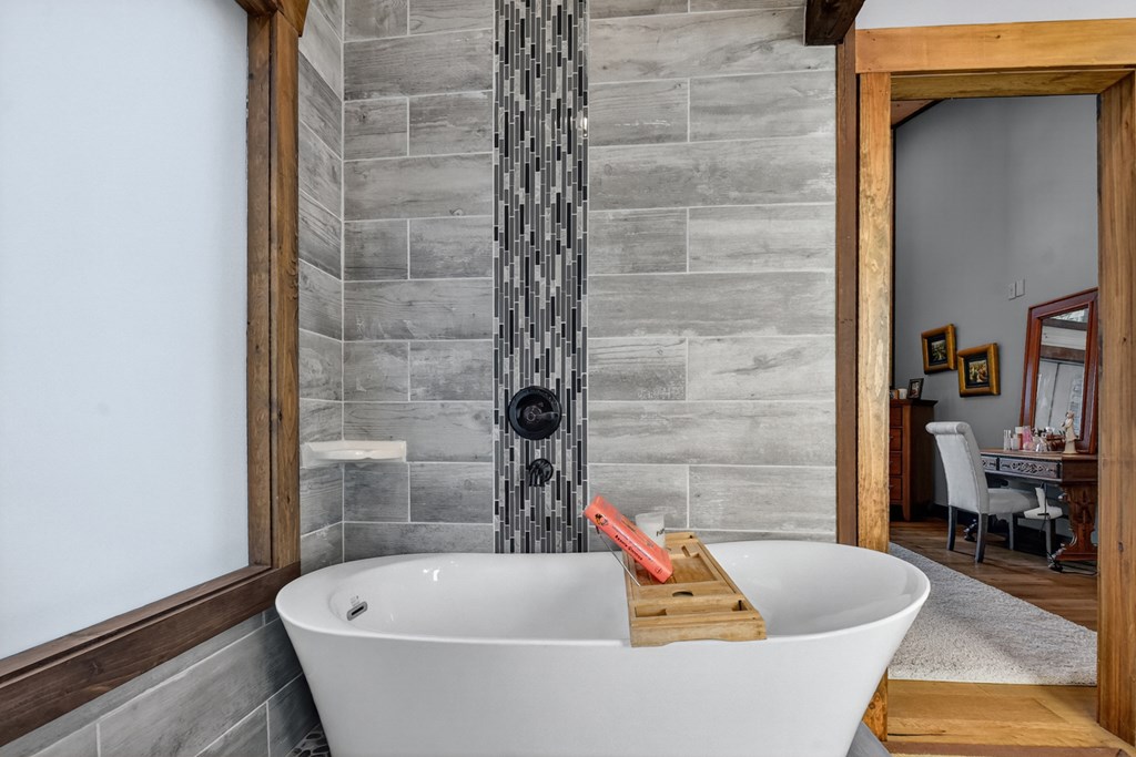 115 Hawks View Mineral Bluff, GA 30559 - Photo 13 of 57