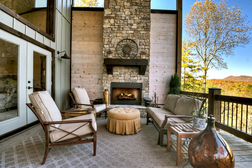 115 Hawks View Mineral Bluff, GA 30559 - Photo 14 of 57