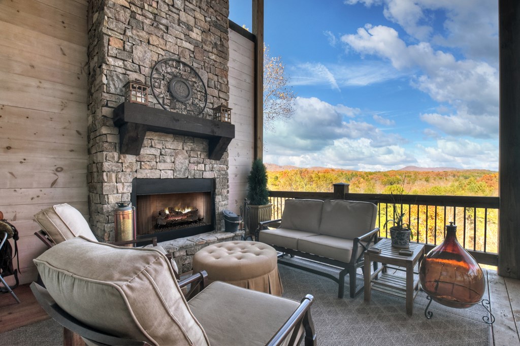 115 Hawks View Mineral Bluff, GA 30559 - Photo 18 of 57