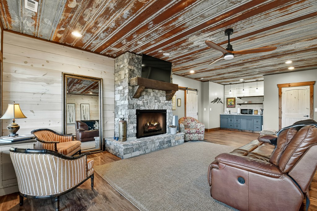 115 Hawks View Mineral Bluff, GA 30559 - Photo 23 of 57