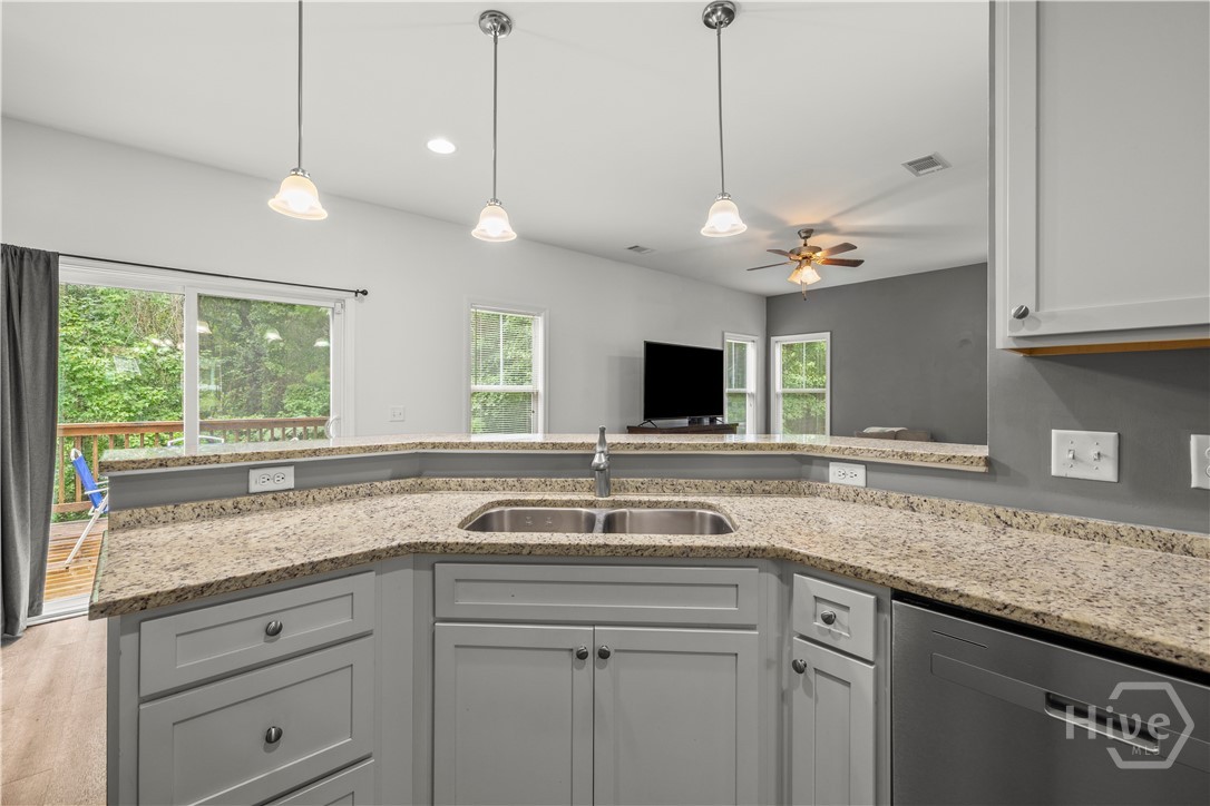 120 Brookstone Way Rincon, GA 31326 - Photo 8 of 31