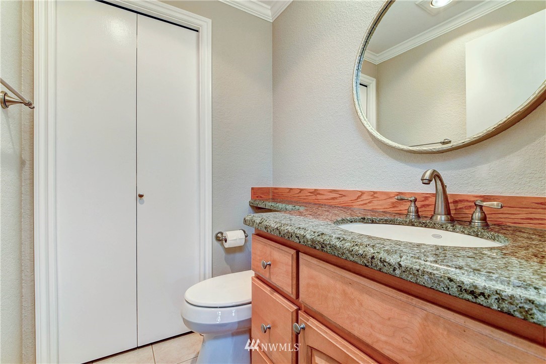 2106 186th Place Southeast Bothell, WA 98012 - Photo 9 of 25
