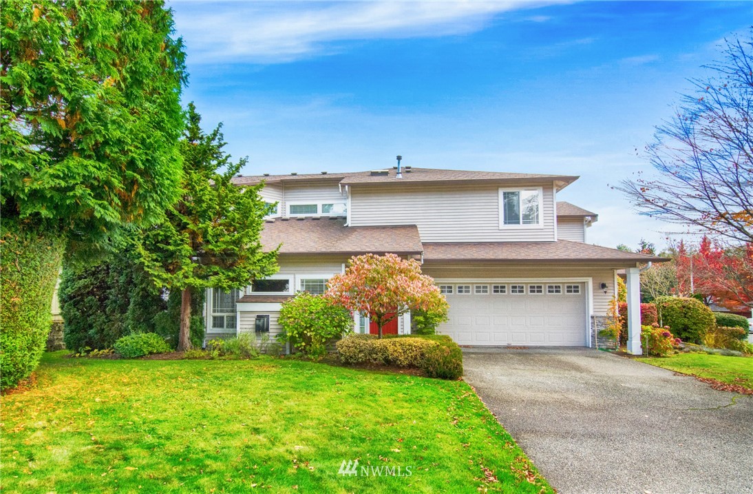 15621 48th Place West Edmonds, WA 98026 - Photo 2 of 19