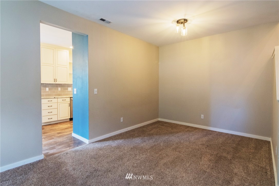 15621 48th Place West Edmonds, WA 98026 - Photo 18 of 19